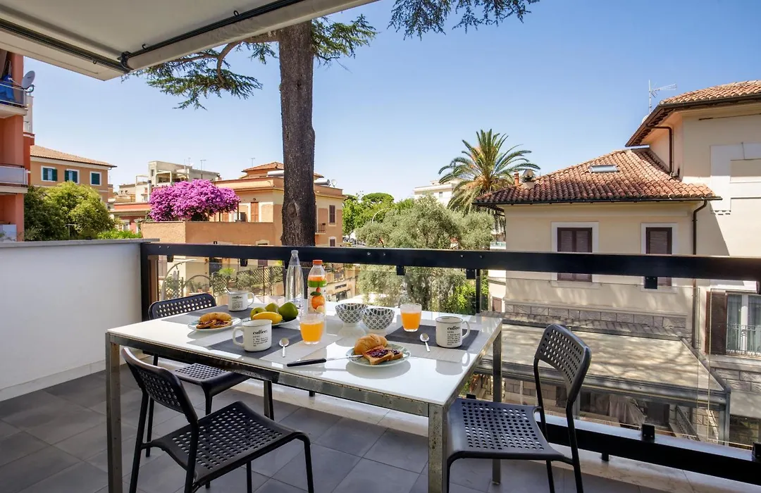 The Right Place 4U Monteverde Apartment-1